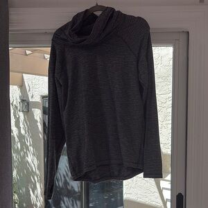 Lululemon Women's herringbone Sweater